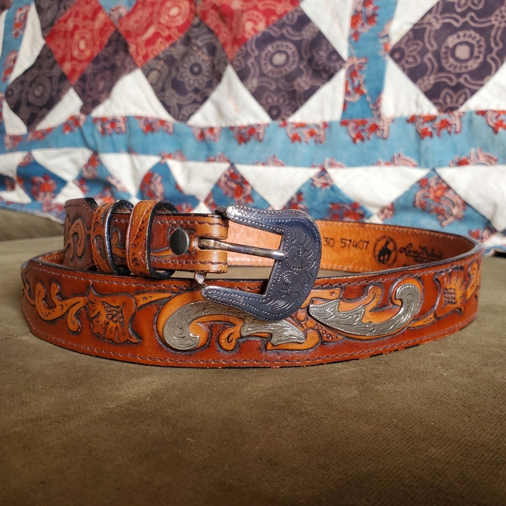 Boho Western Conch Belt 🌻